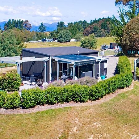 The Shed With A View Apartment Mahana Exterior foto