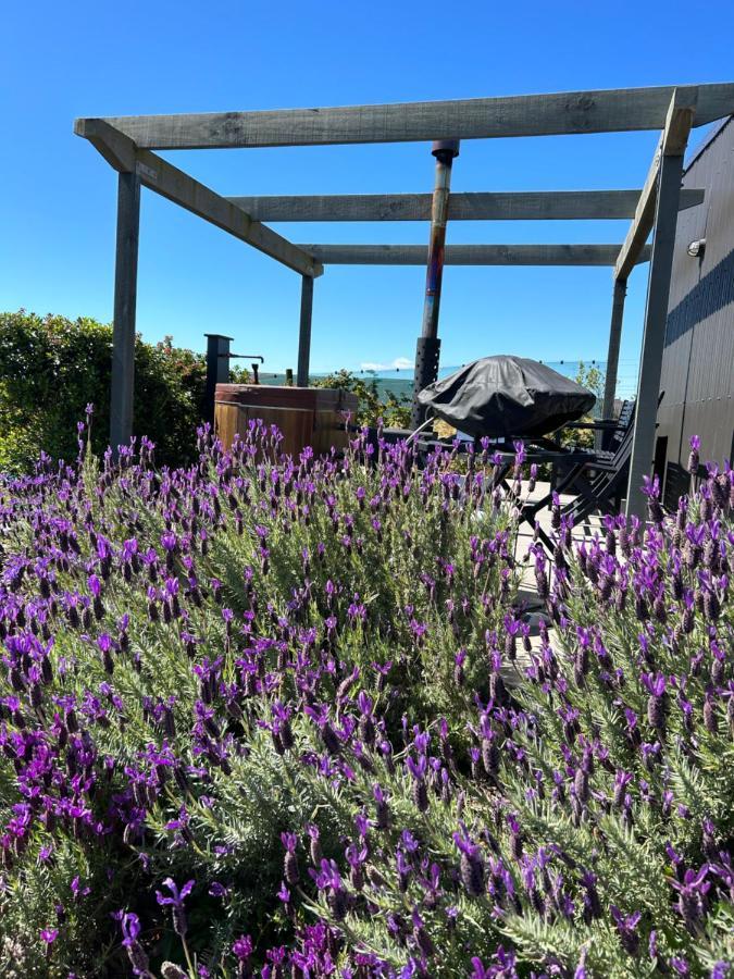 The Shed With A View Apartment Mahana Exterior foto