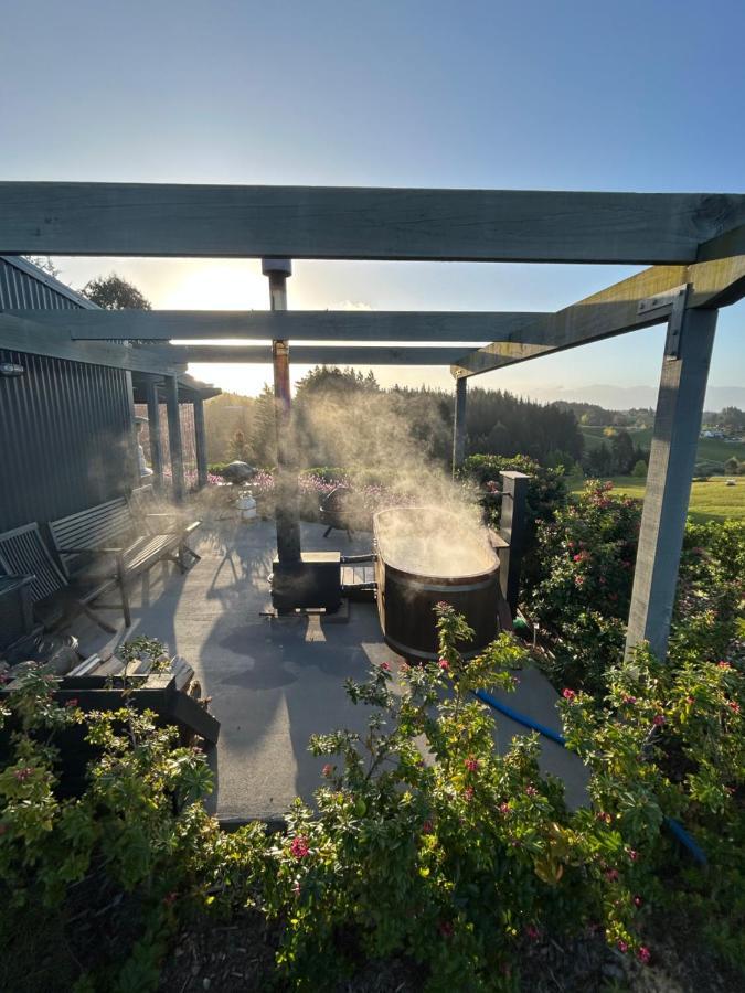 The Shed With A View Apartment Mahana Exterior foto