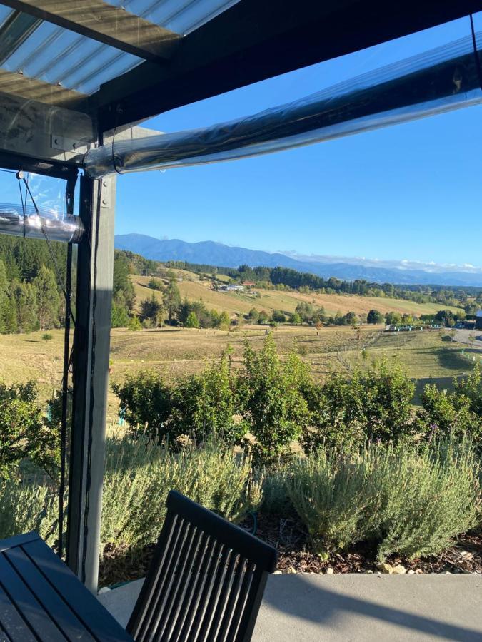 The Shed With A View Apartment Mahana Exterior foto